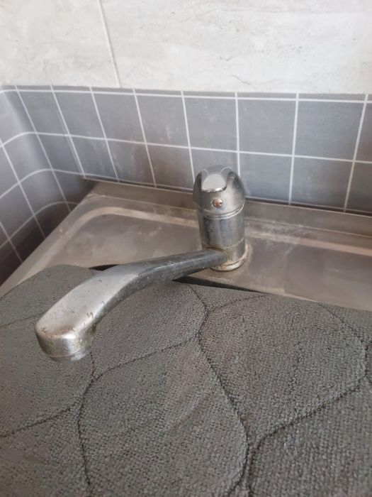 Мойка с нержавейки с краном