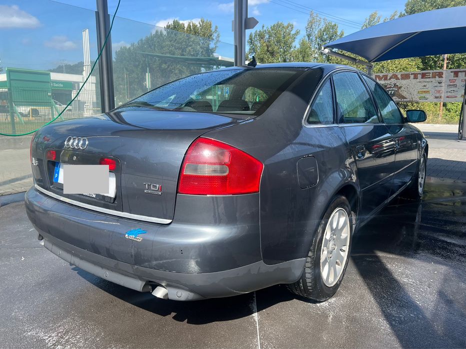 Audi A6 2.5 TDI V6 Quattro 180 cv