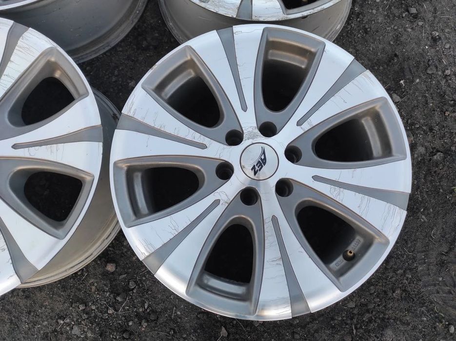 AEZ 17 cali 6x114,3 et30 nissan renault super wzór