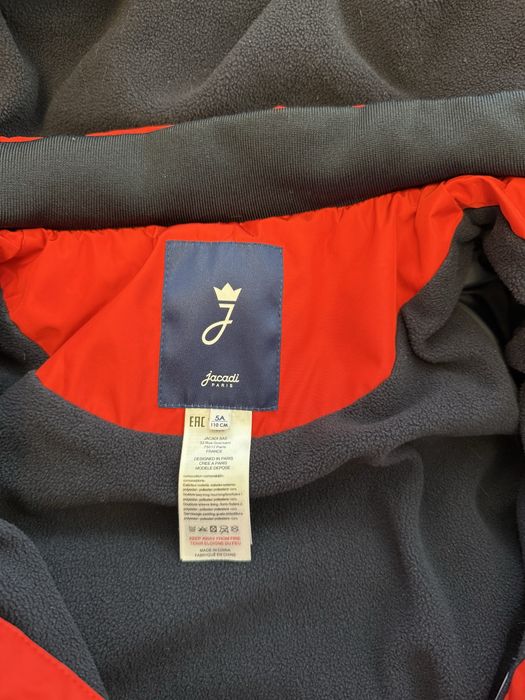 Продается детская куртка jacadi