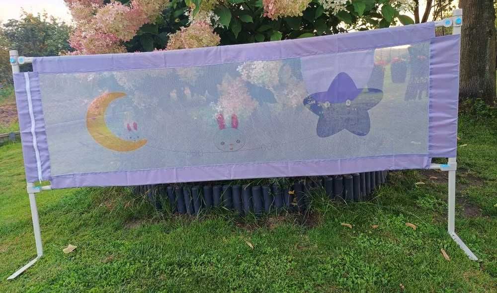Bramka ochronna do łóżka dziecka 200cm siatka kolorowa