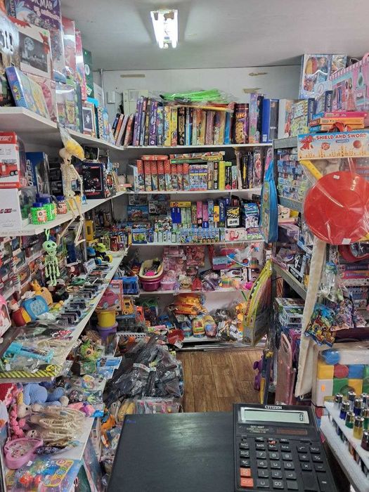 Продам готовий бізнес канцтовари та дитячі іграшки