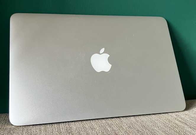 computador portátil Apple MacBook Air 11" 256 GB 2015 excelente estado