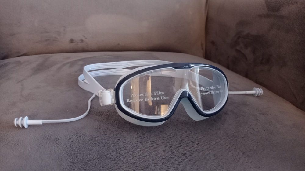 Nowe granatowe okulary gogle do pływania dla dziecka