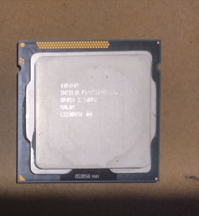 CPU socket 1155 (lga1155) c/ iGPU
Pentium G630 2.7ghz  + Celeron G540