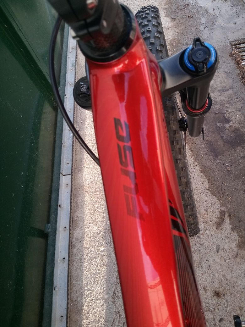 Specialized Fuse 27.5+ / 29