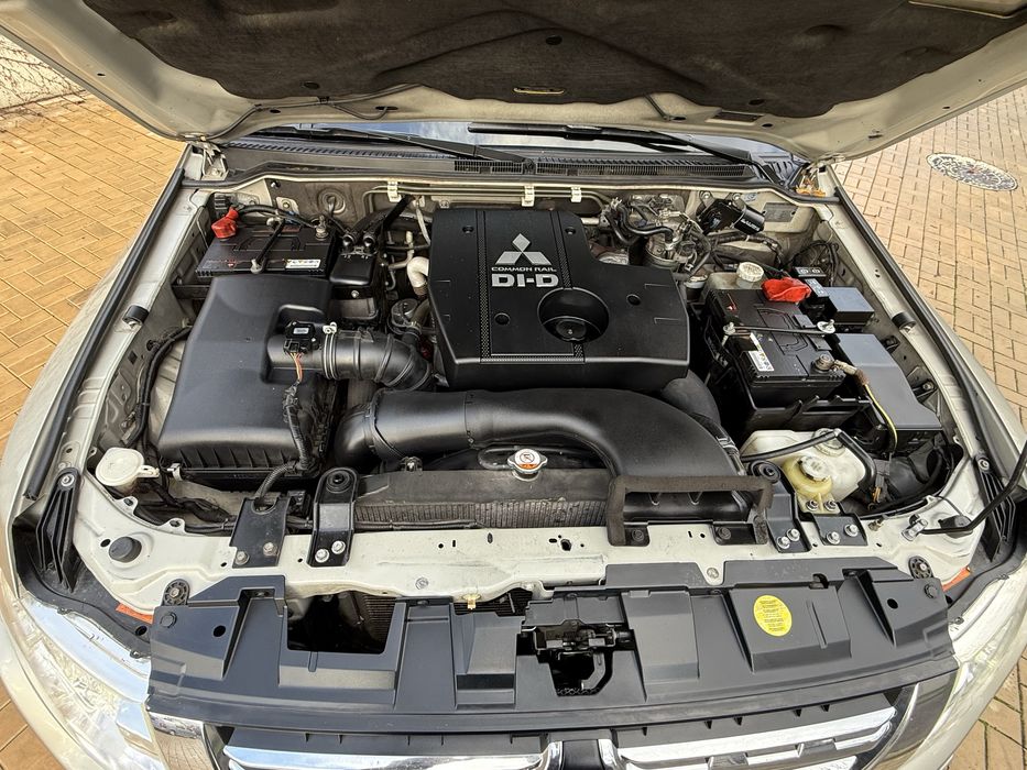 Mitsubishi Pajero Wagon 3.2 Дизель