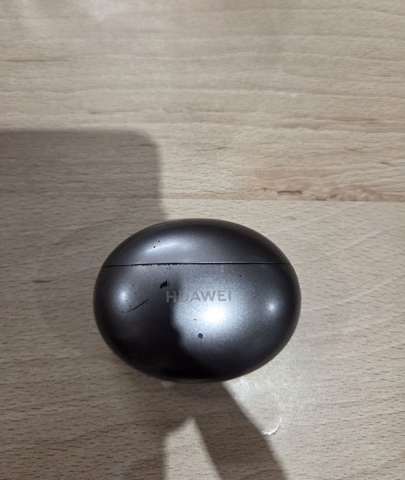 Продам наушники Huawei FreeBuds 4i