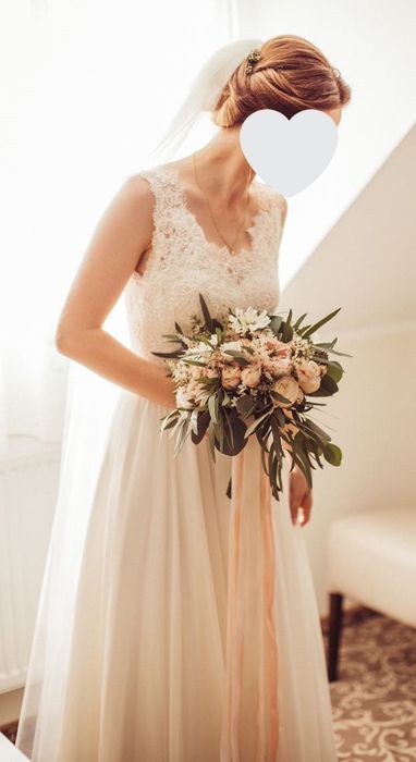 Suknia ślubna muślinowa z koronką