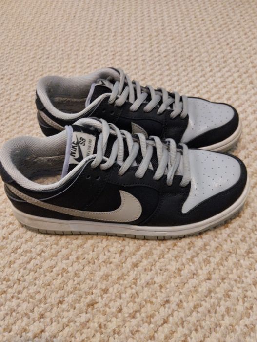 Продам  утеплені кросівки Nike