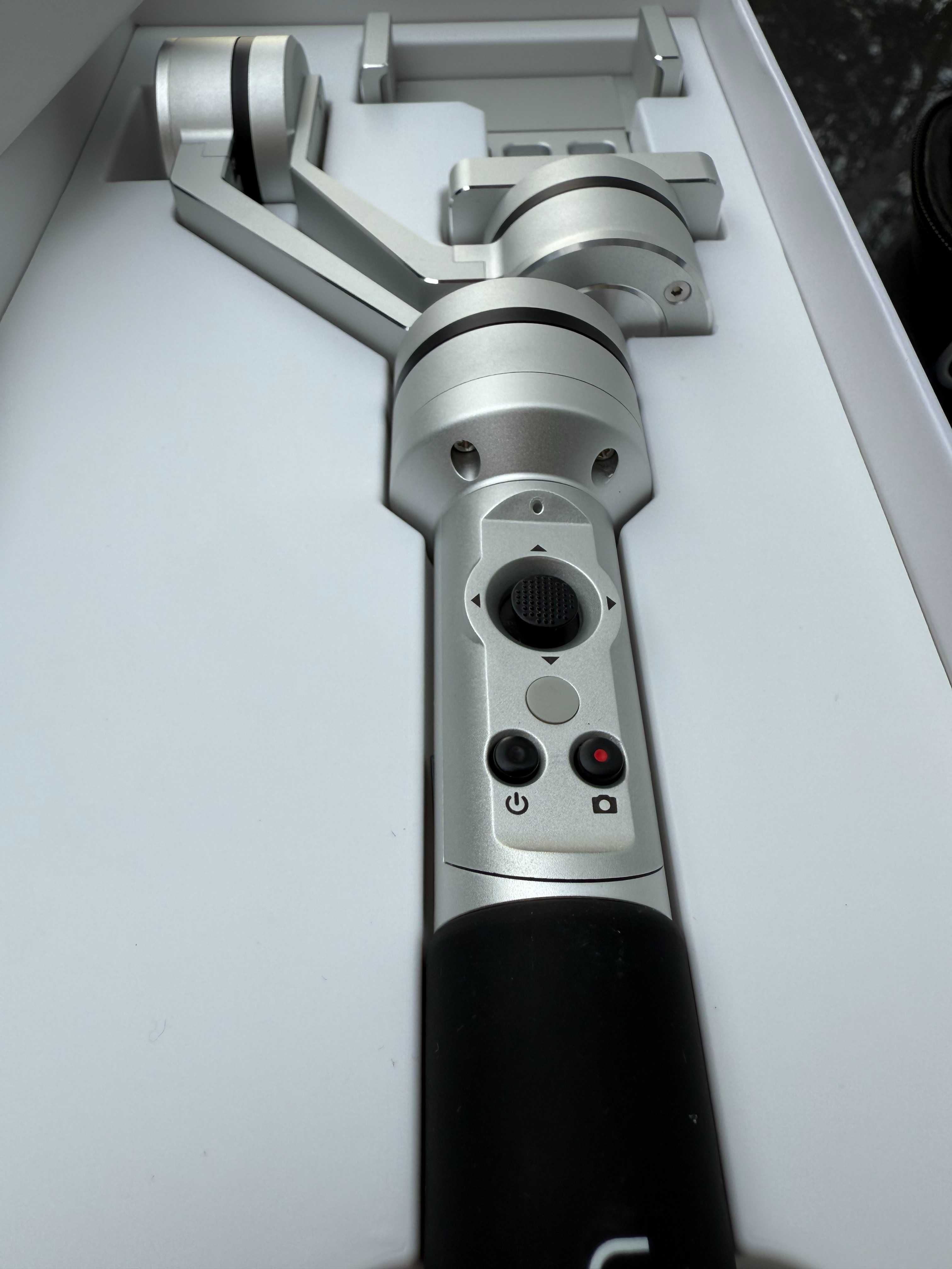Gimbal 3 osiowy do smartfonów i kamer, z trybem portrerowym