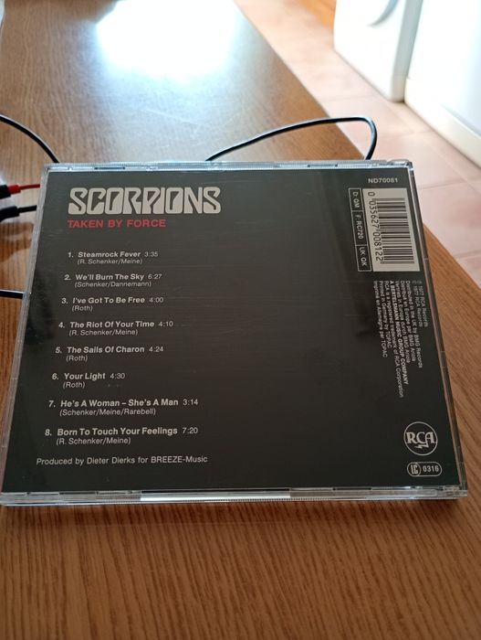 Scorpions Taken by force CD 1a edição 1988
