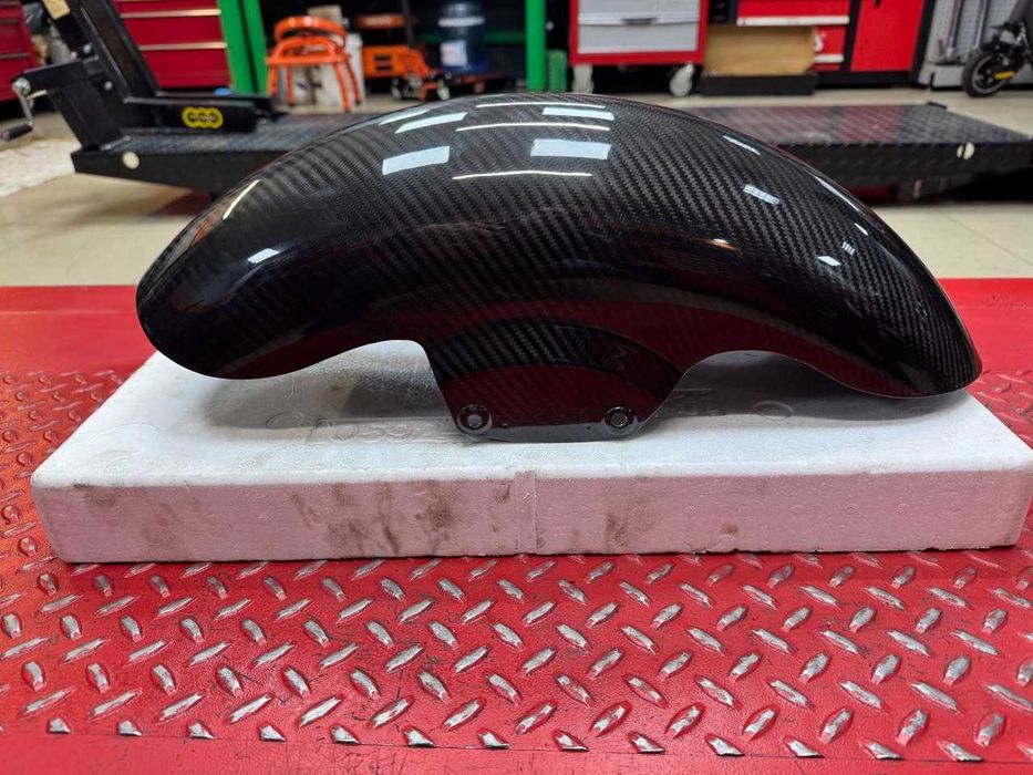 Harley Davidson Touring 2008-2023 Real Carbon Fiber переднє крило