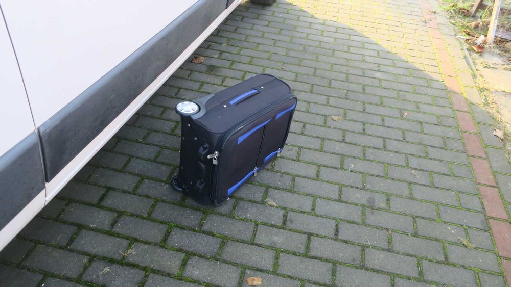 Walizka kabinowa 52x20x35cm