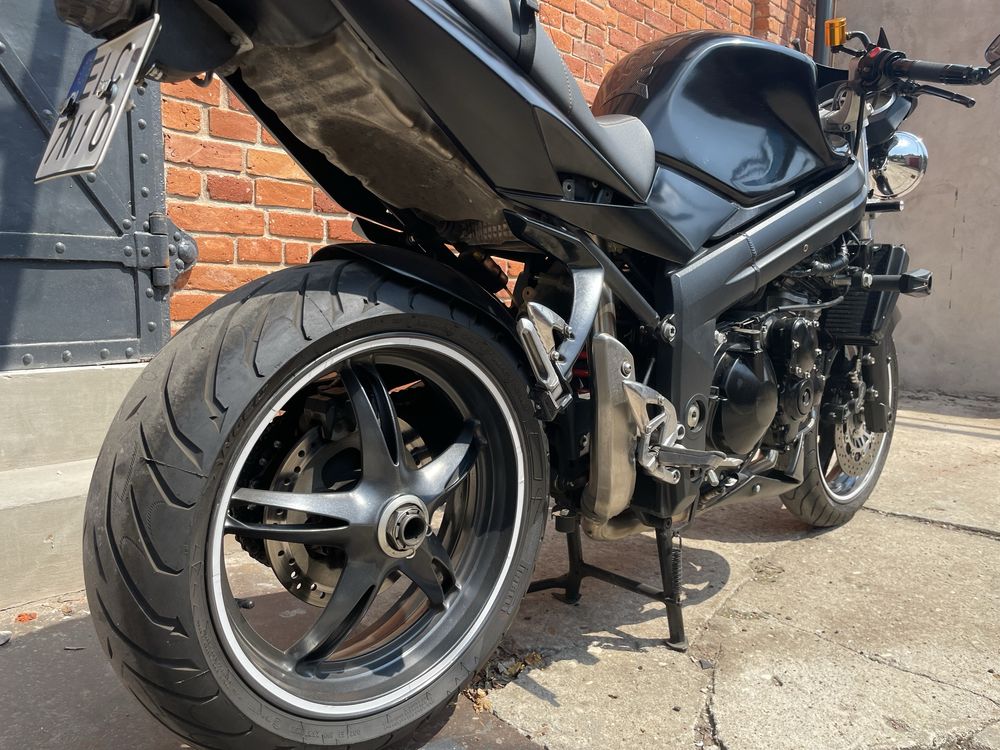 Triumph Sprint ST 1050 ’06