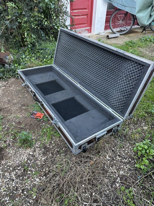 Flight case com rodas