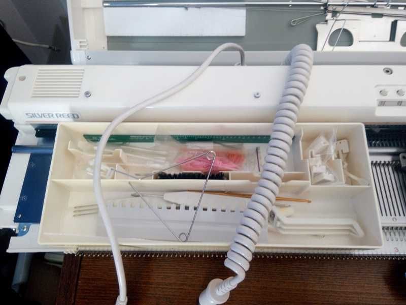 вязальная машина 5ый кл Silver Reed SK 840