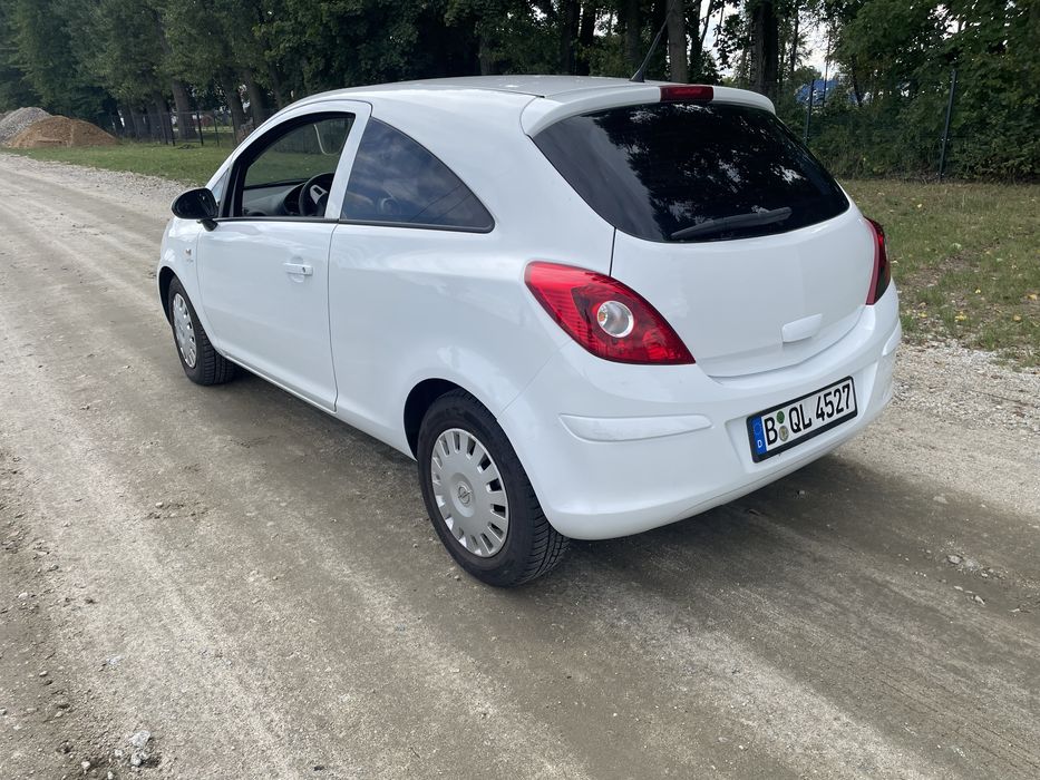Opel Corsa 1.2 16v lift ładny stan
