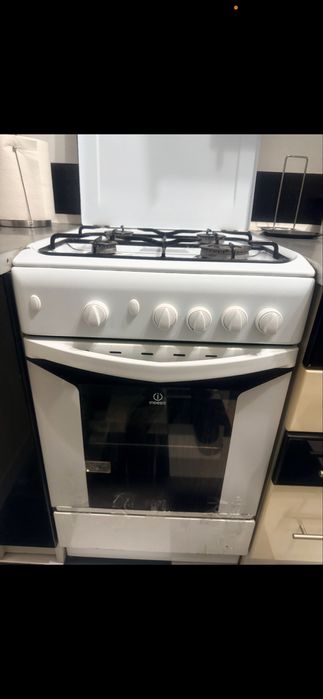 Газова плита indesid