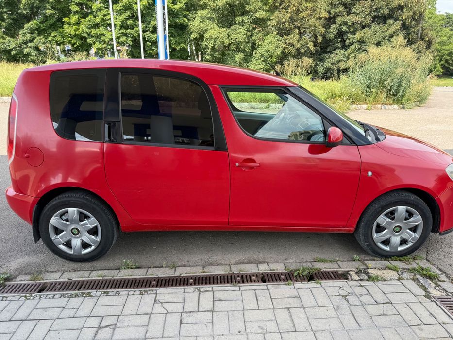 Оренда авто Skoda Roomster 400 грн/доба