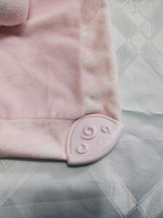 Pluszowa przytulanka z gryzakiem, tuliś dla dziewczynki