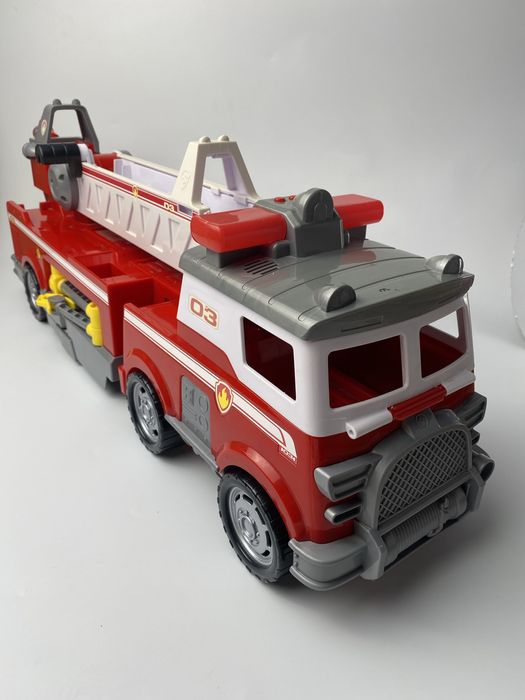 Пожежна машина щенячий патруль