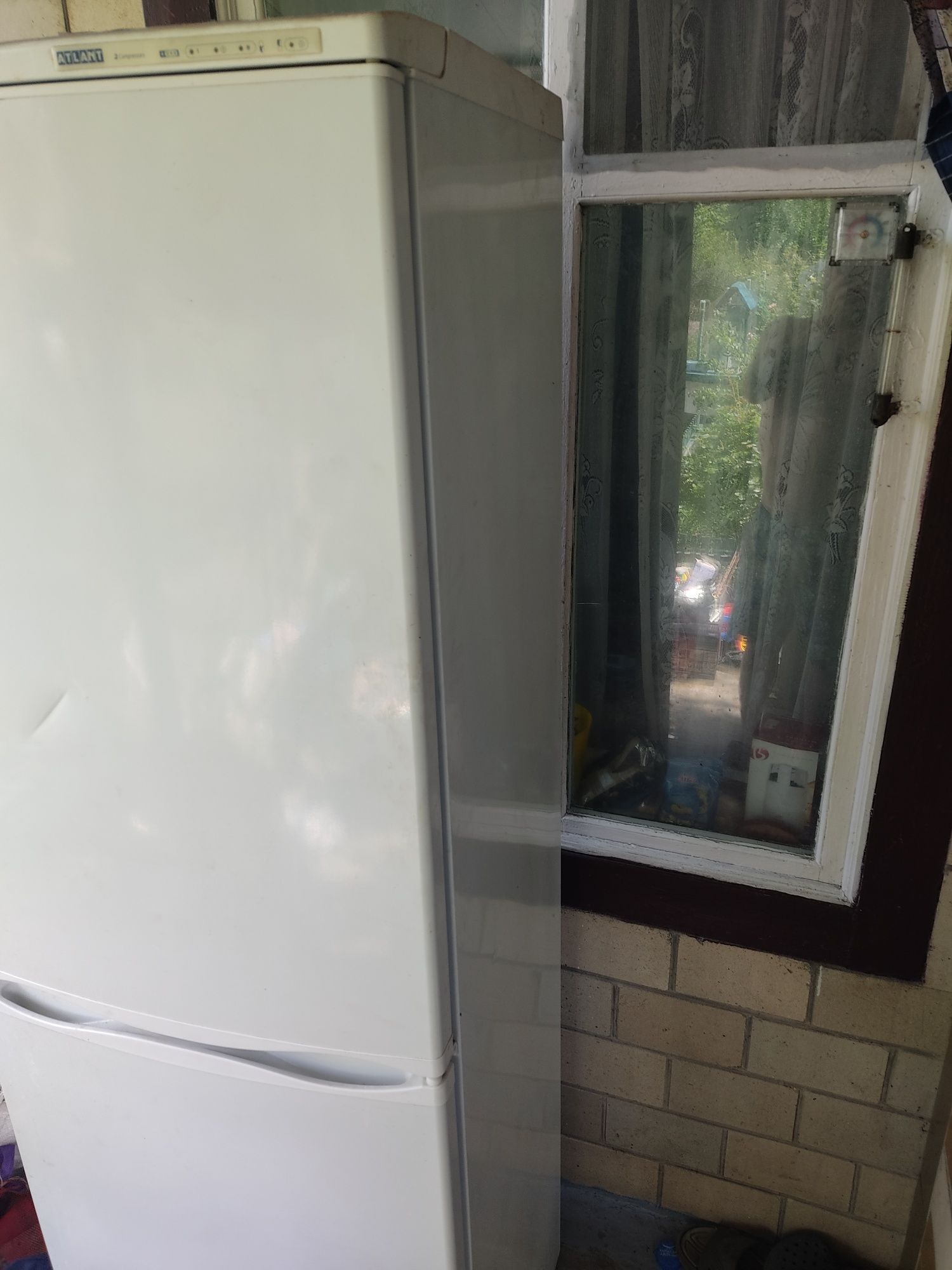 Холодильник Atlant двох компресорний 193см