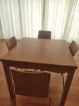 Mesa extensível e cadeiras Ikea