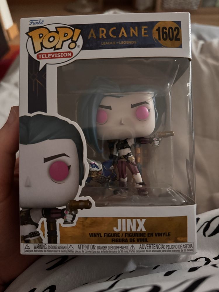 Pack funko pop JINX e VI novos nunca abertos