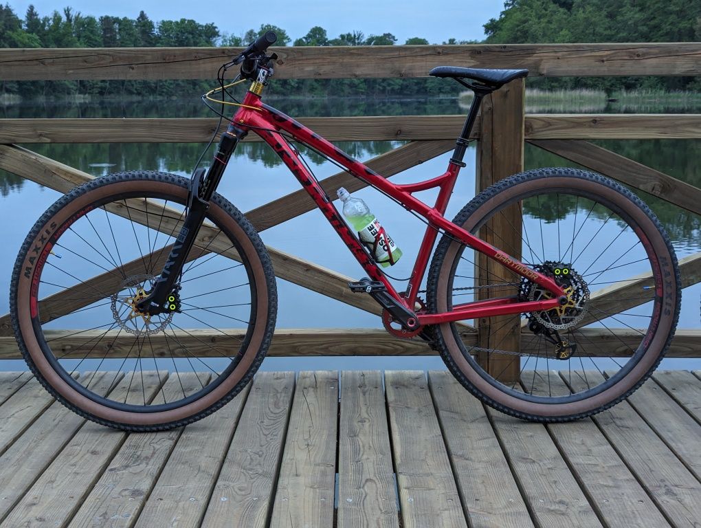 Dartmoor Primal 29 L Red Devil Rockshox Yari 150mm Sram G2 RSC