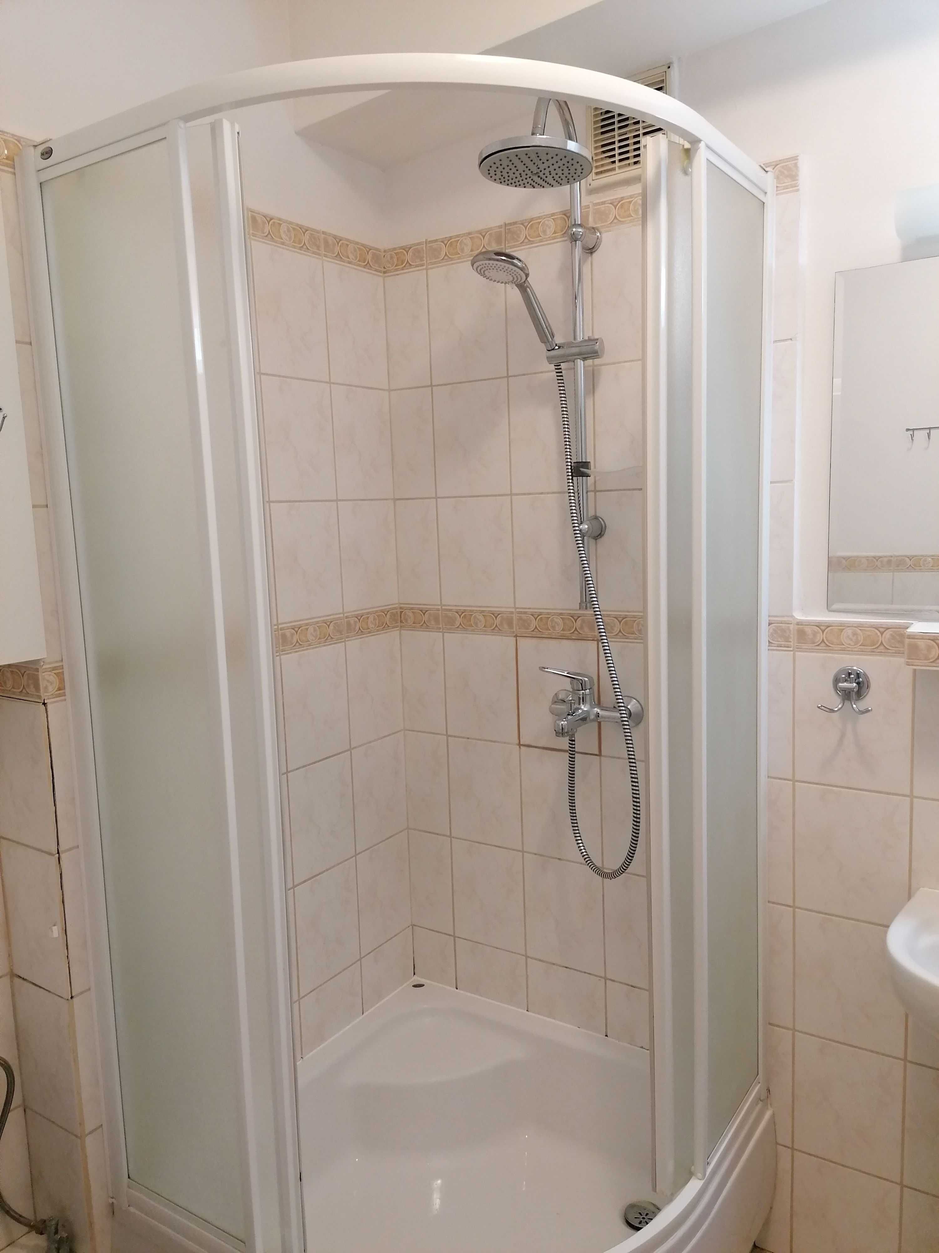Wynajmę mieszkanie 54m2 w spokojnej dzielnicy Siedlce. 2500.