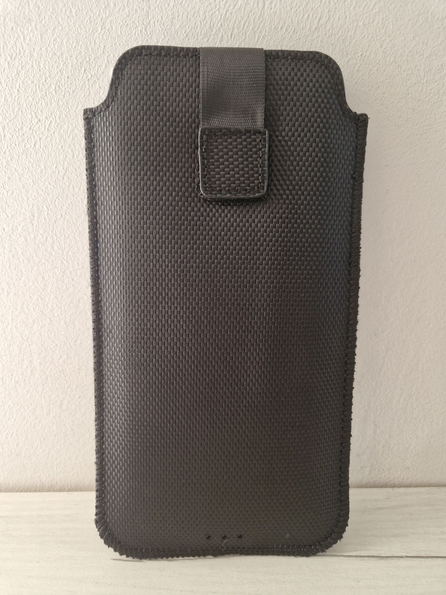 Kieszonka HIT (ROZMIAR XL) do Iphone 14 / 14 Pro czarny