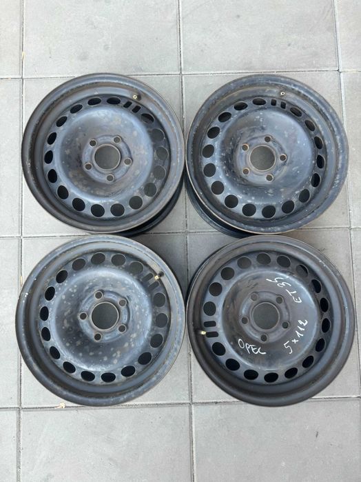 Felgi stalowe 6.5Jx15H2 ET35 5x110 z czujnikami TPMS Opel Astra Zafira