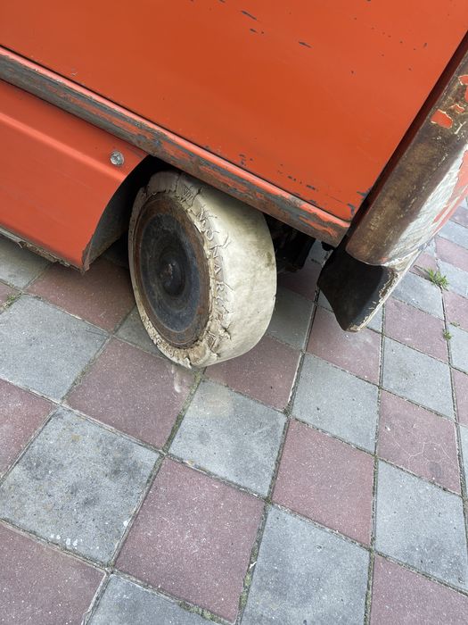 Електричний навантажувач Toyota 8FBCU20 36V 2015р