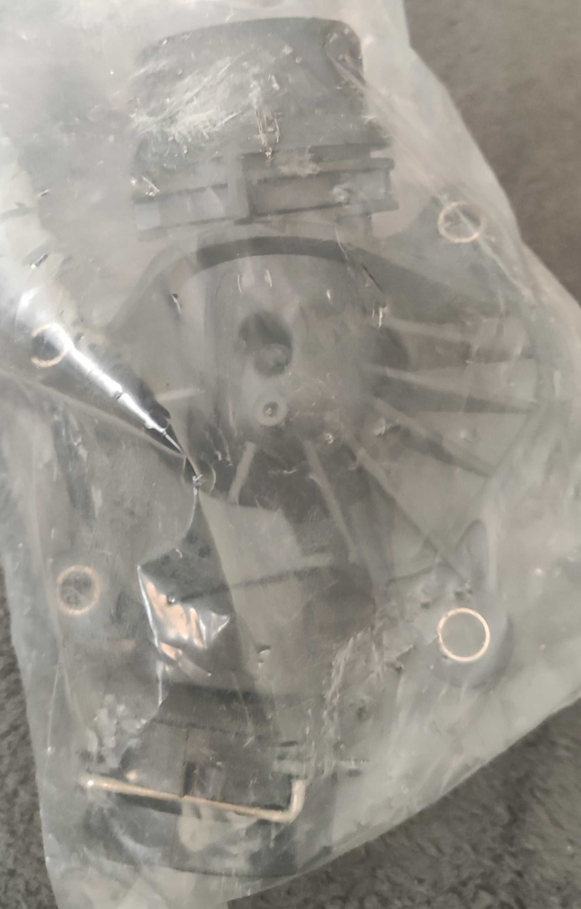 Termostat BMW E60 3,0 d