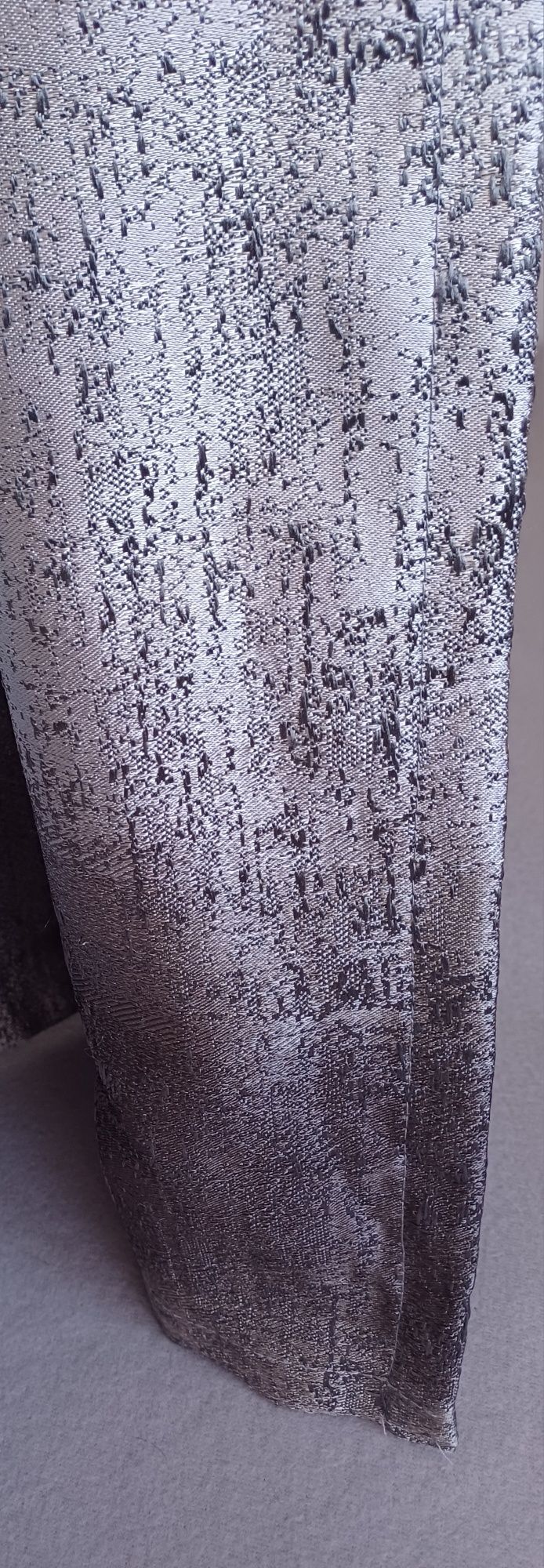 Zasłony w pasy grafitowo srebrne 96x246cm