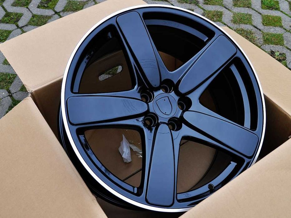 Felgi R21 5x112 do Porsche Macan S I 95B FACELIFT 9J ET26 + 10J ET19