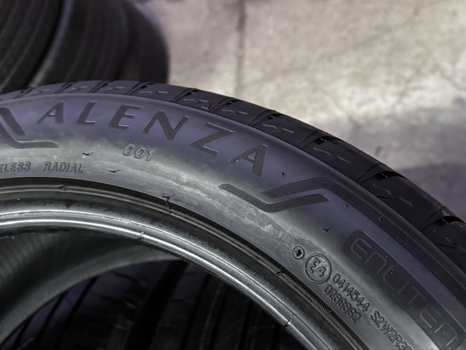 NOWE Opony Bridgestone 255/45/20 z 2025r komplet