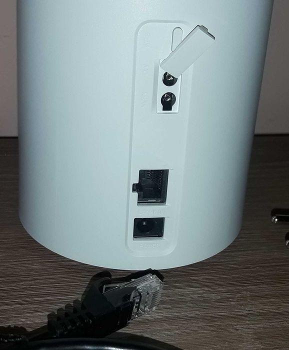 Router 4G LTE Alcatel HH71VM 2x TS9 na karte sim WiFi 5GHz, RJ45