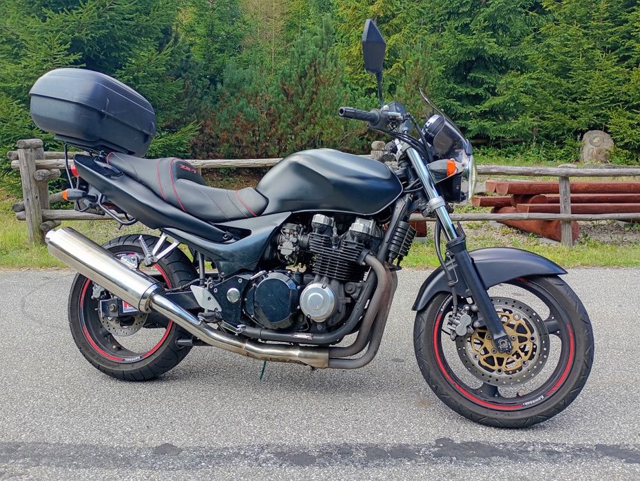 Kawasaki zr 750F nie Suzuki Bandit