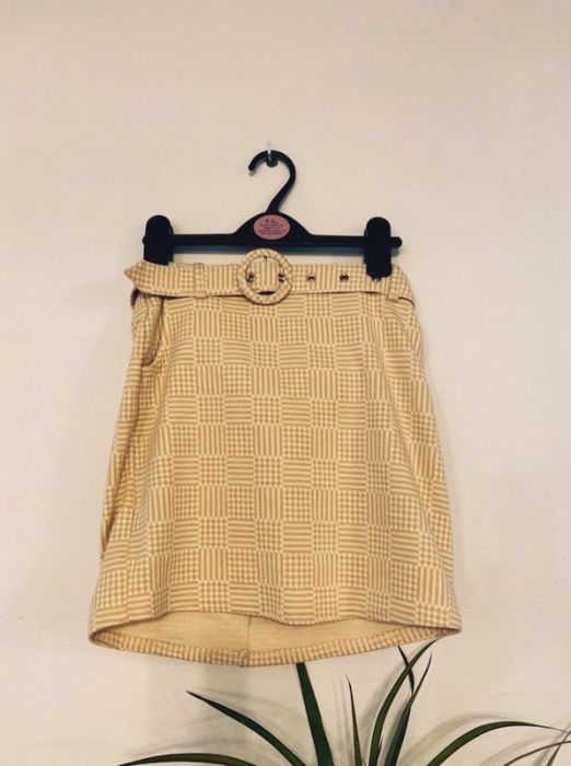 Żółta krótka spódniczka mini w kratę emory park dollskill rozmiar S