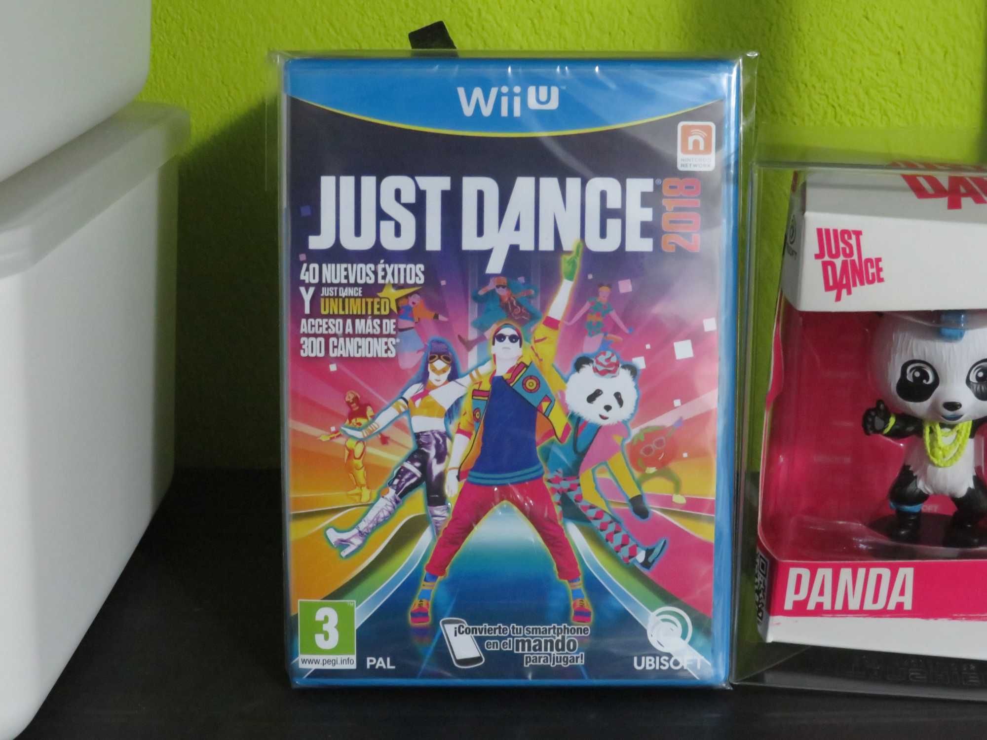 Just Dance 2018 Wii U + Figura Oficial Panda NOVO/SELADO