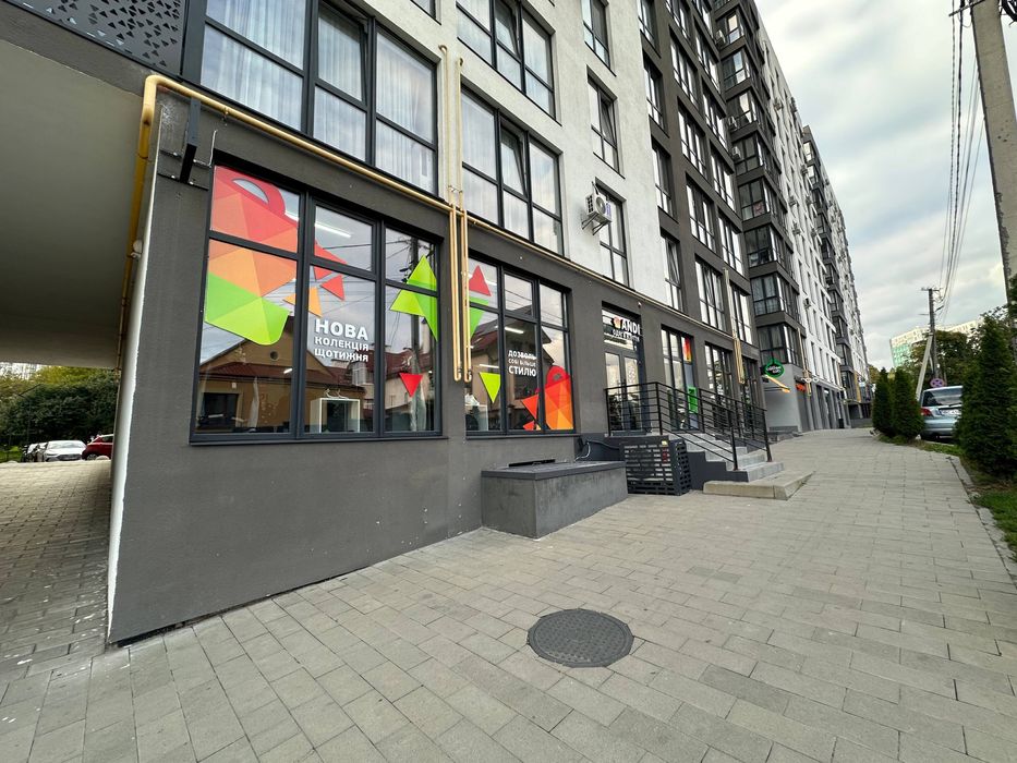 Оренда фасадного приміщення, вул. Малоголосківська у Шевченківському р
