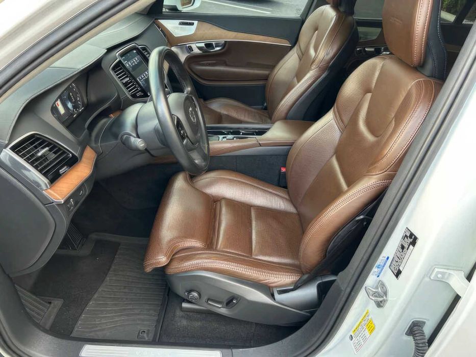 Volvo XC90 T6 Inscription      2019