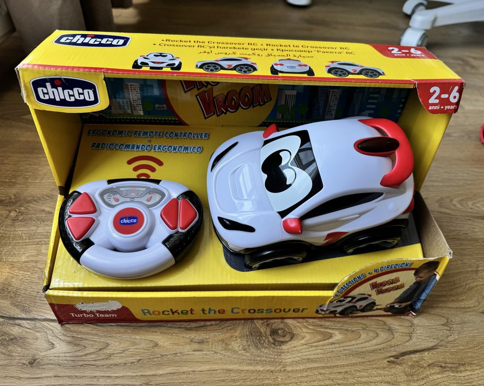 Машинка на радиоуправлении chicco 2+