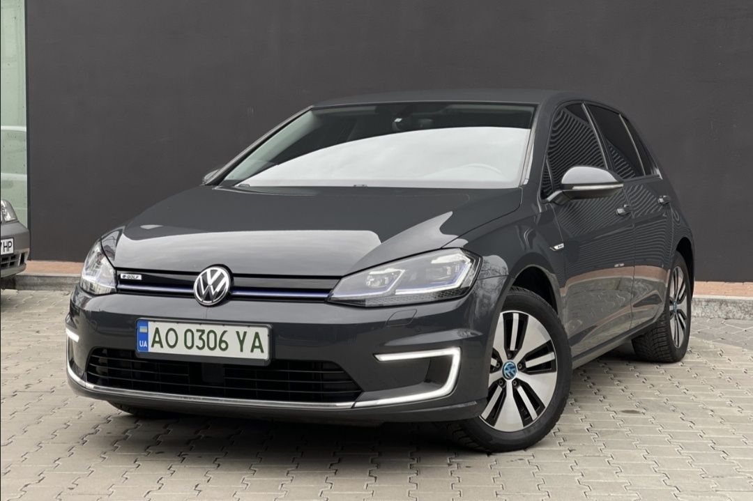 Продам E-Golf 36kw