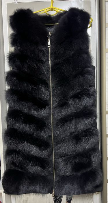 Продам желетку.