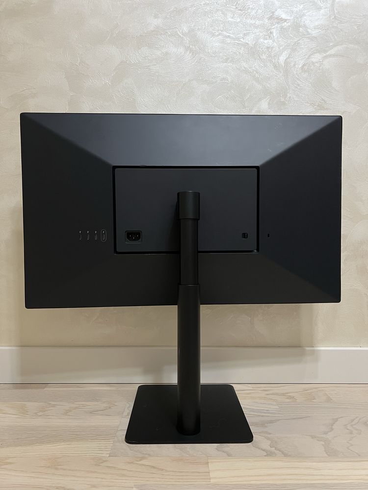 Монітор LG UltraFine 5K 27MD5KL-B HMUB2