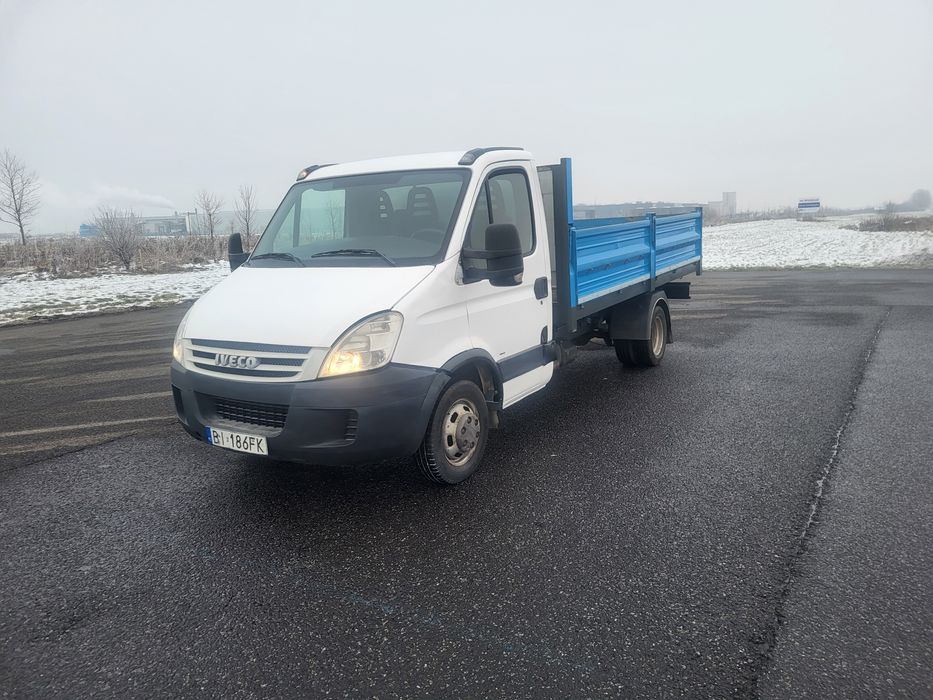 Iveco daily kiper wywrotka 4.20m x 2.10m burta 60cm hak 3.5tony