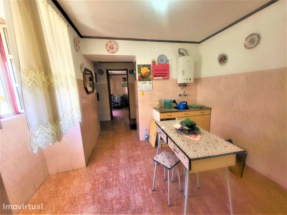 Moradia T3 com Garagem em Alpalhão